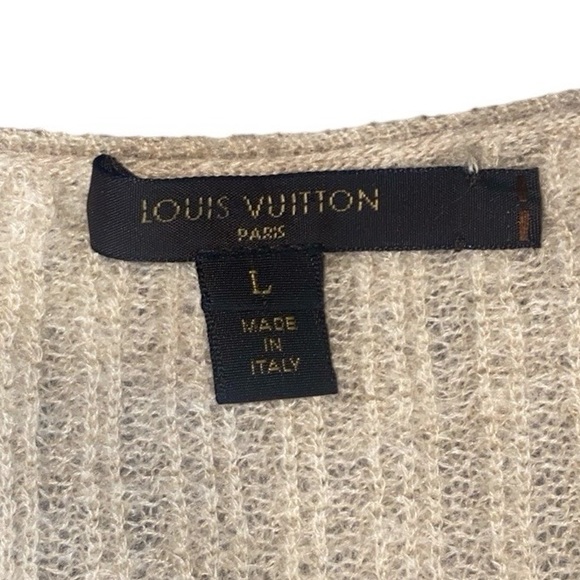 Authentic Vintage Louis Vuitton Tan Cashmere Crop Sweater, Size Large - Picture 8 of 10